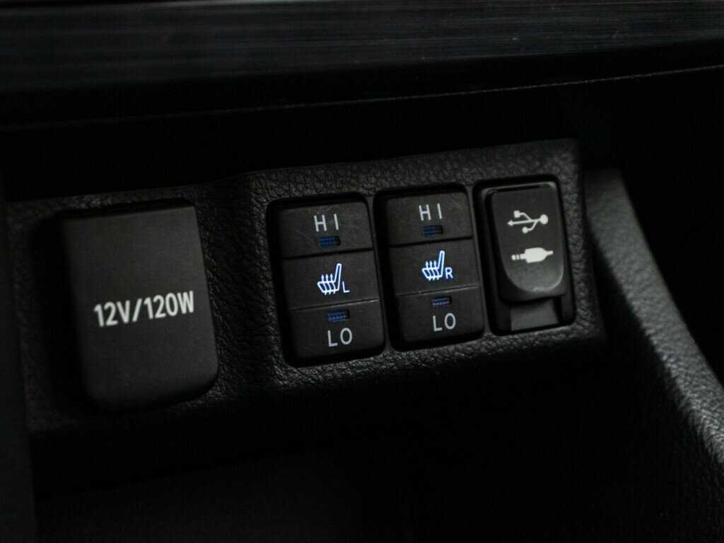 Купить Тойота Аурис, 2014, 149 919 км.. Фото: #16