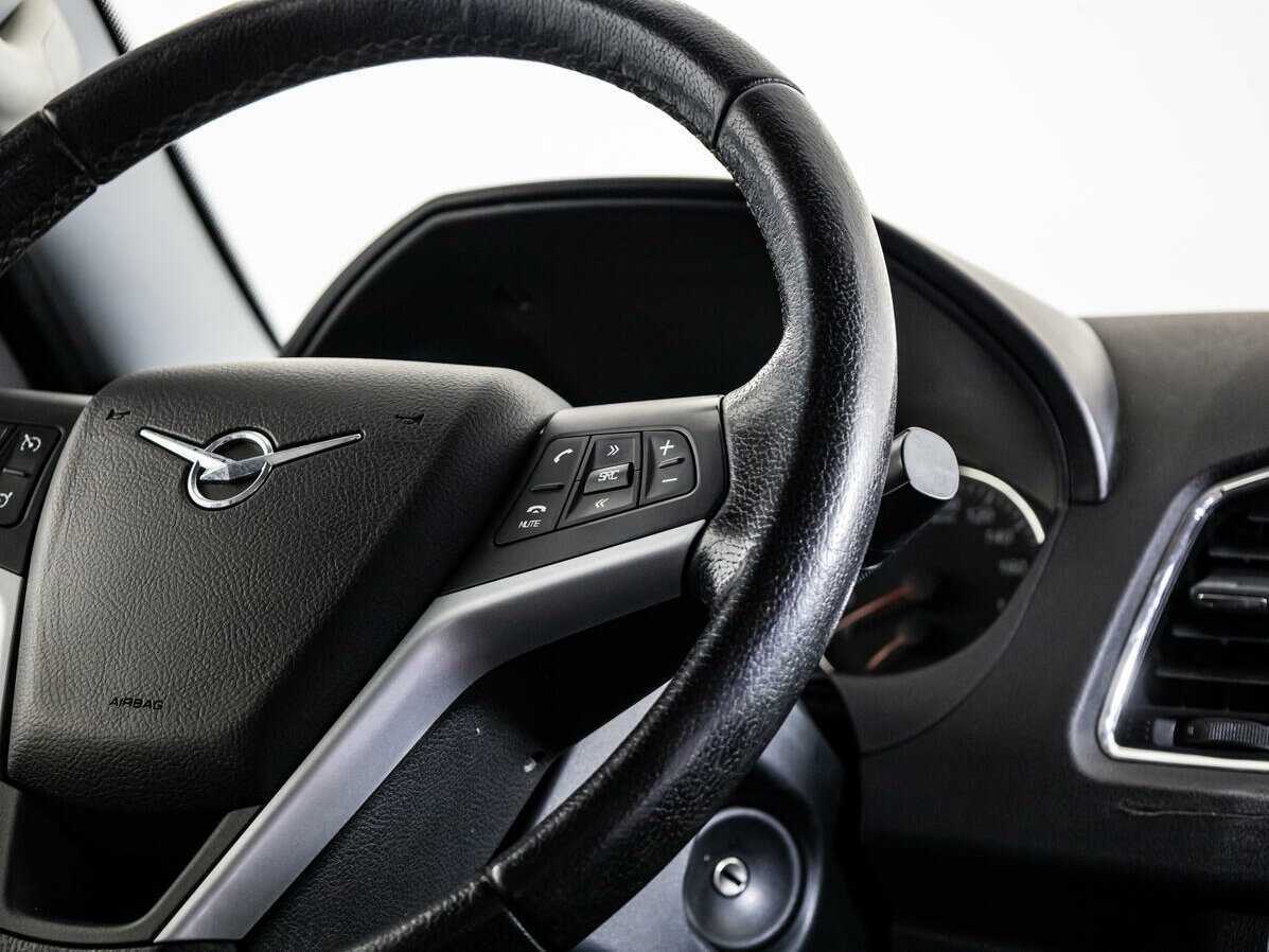 УАЗ Patriot с пробегом — 2019 год. Фото: #16