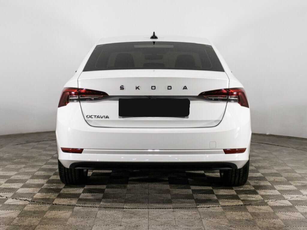 Skoda Octavia с пробегом — 2021 год. Фото: #5