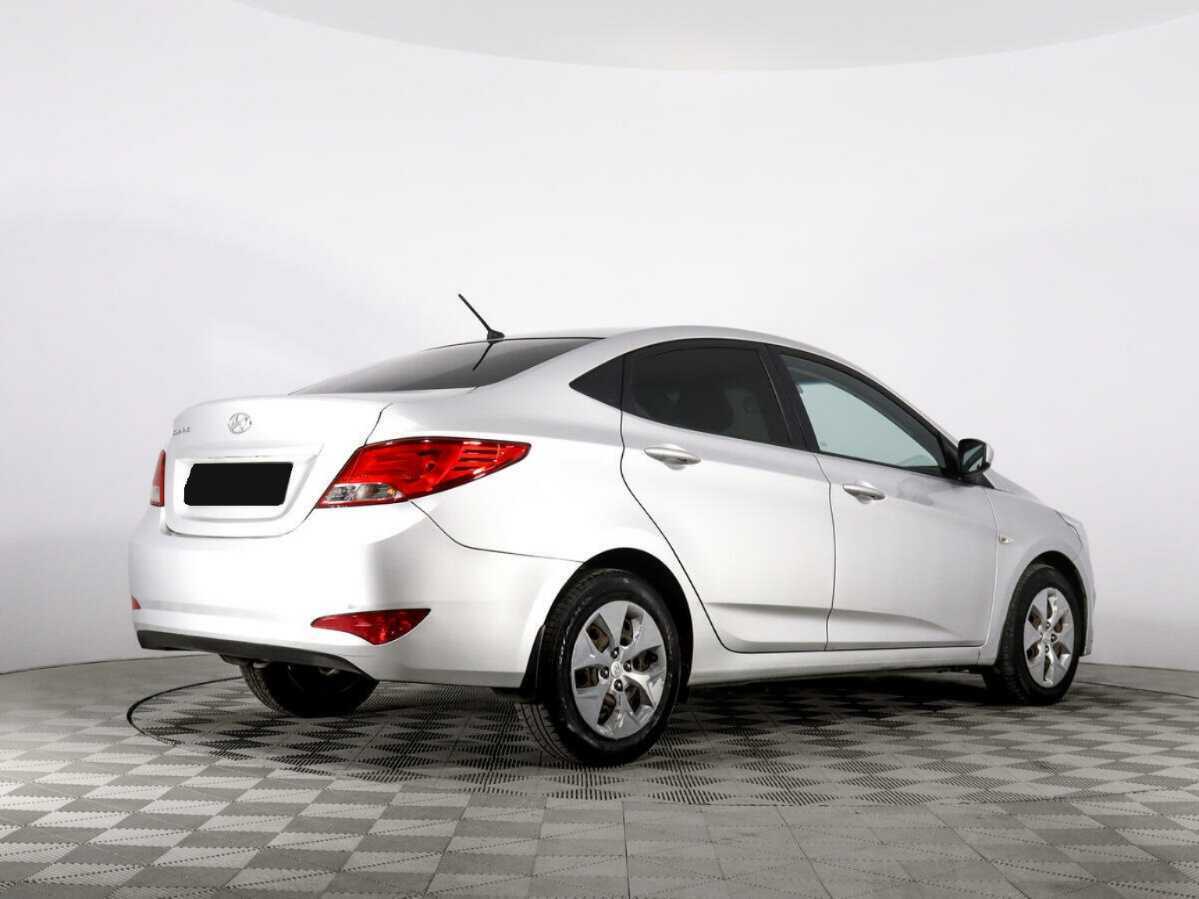Hyundai Solaris с пробегом — 2016 год. Фото: #4