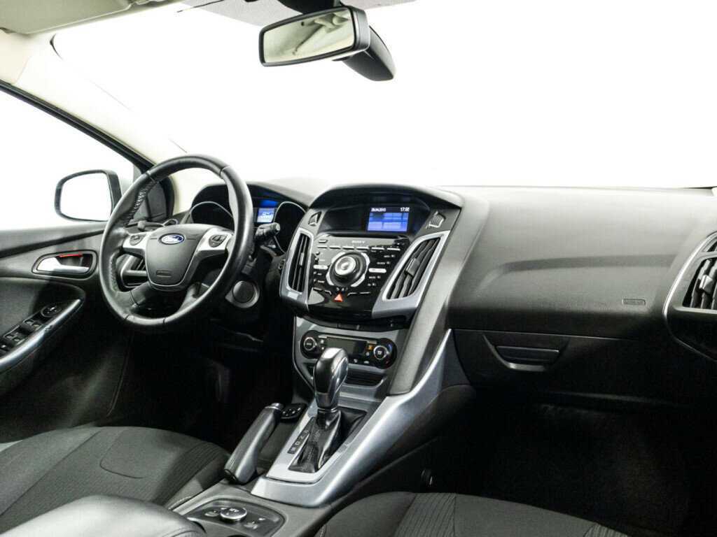 Ford Focus с пробегом — 2013 год. Фото: #8