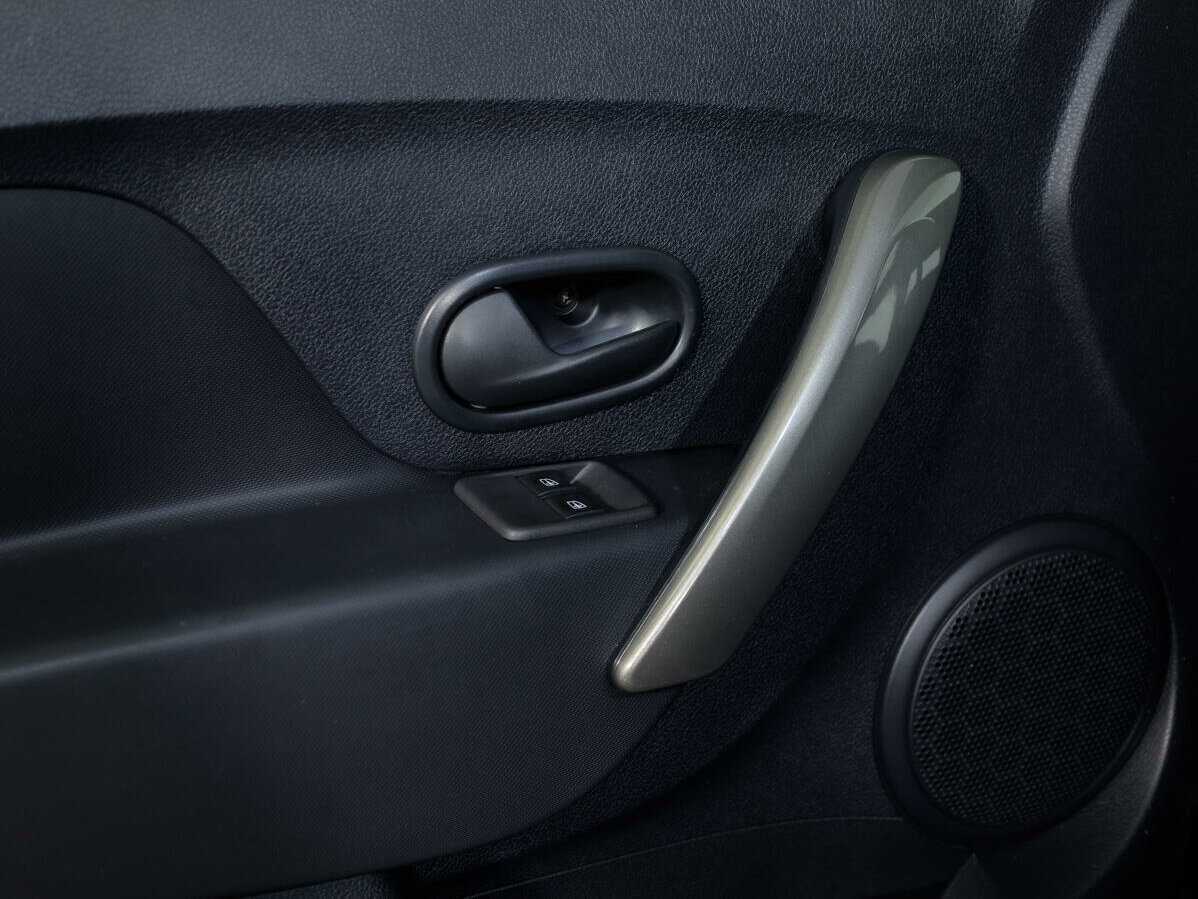 Renault Sandero с пробегом — 2020 год. Фото: #20