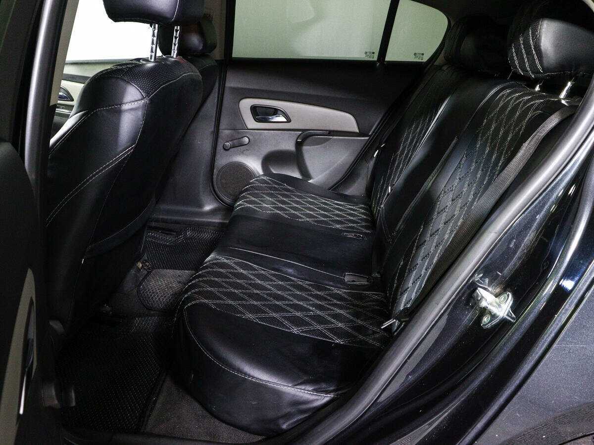 Chevrolet Cruze с пробегом — 2014 год. Фото: #7