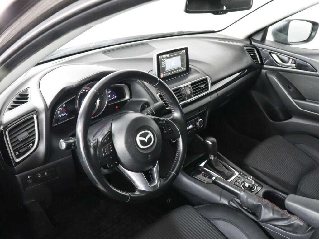 Mazda 3 с пробегом — 2014 год. Фото: #4