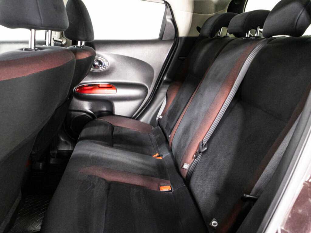 Nissan Juke с пробегом — 2012 год. Фото: #9