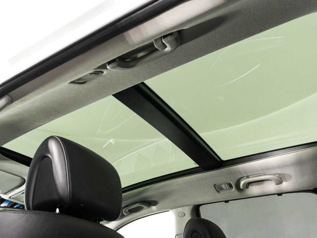 Hyundai Santa Fe с пробегом — 2013 год. Фото: #19