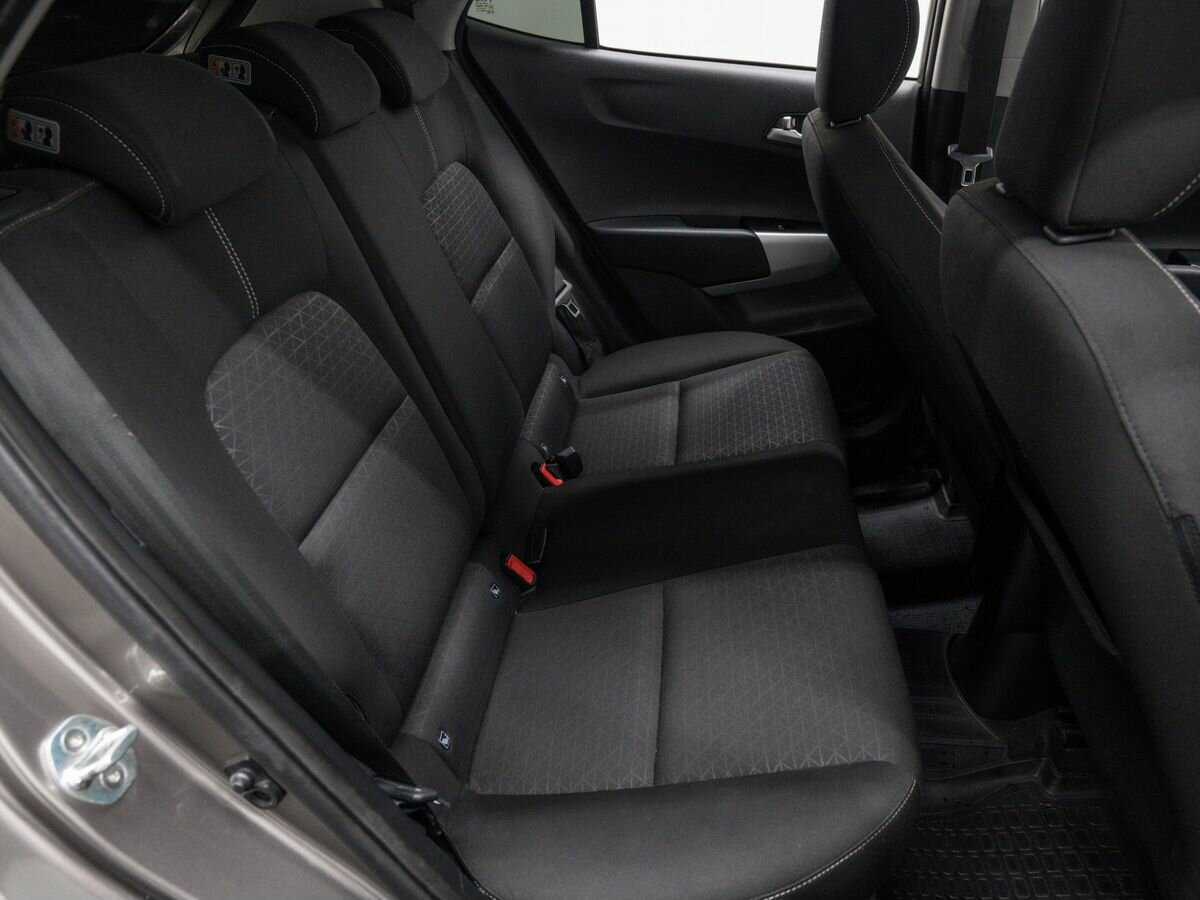 Kia Picanto с пробегом — 2019 год. Фото: #10