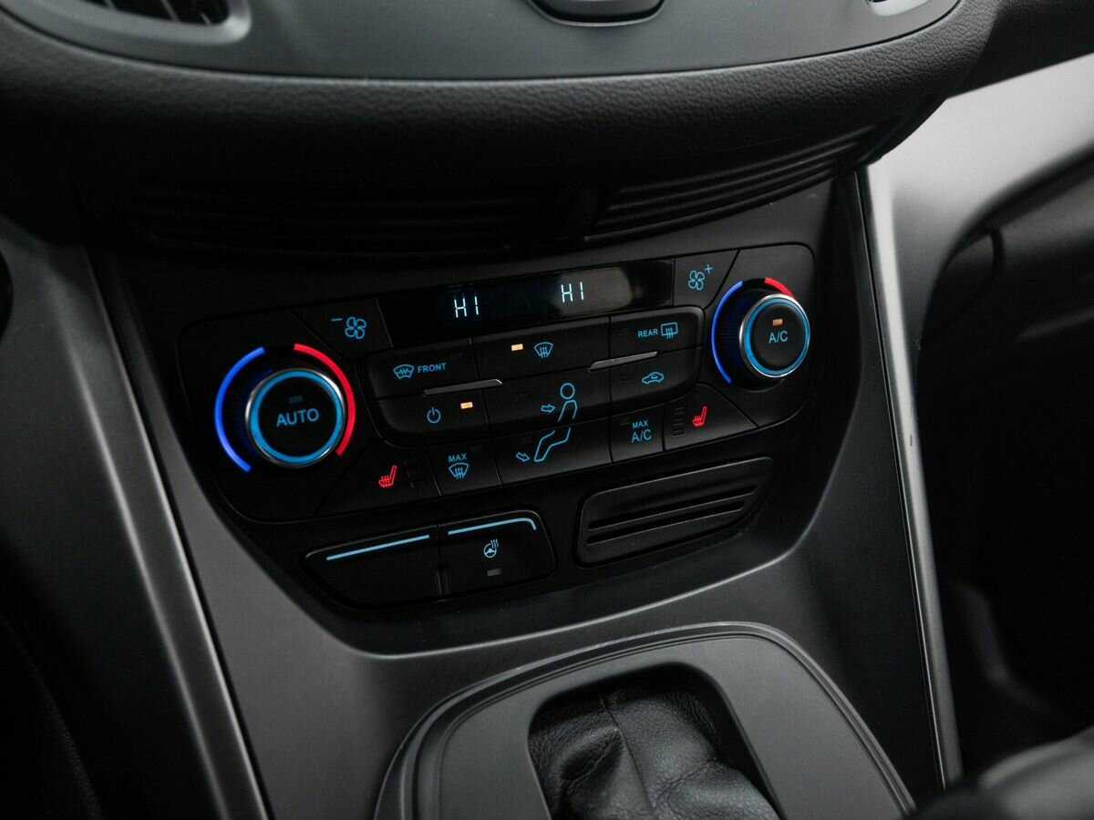 Ford Kuga с пробегом — 2019 год. Фото: #18