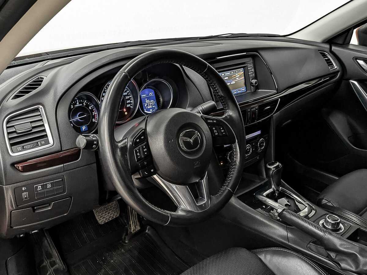 Mazda 6 с пробегом — 2013 год. Фото: #14