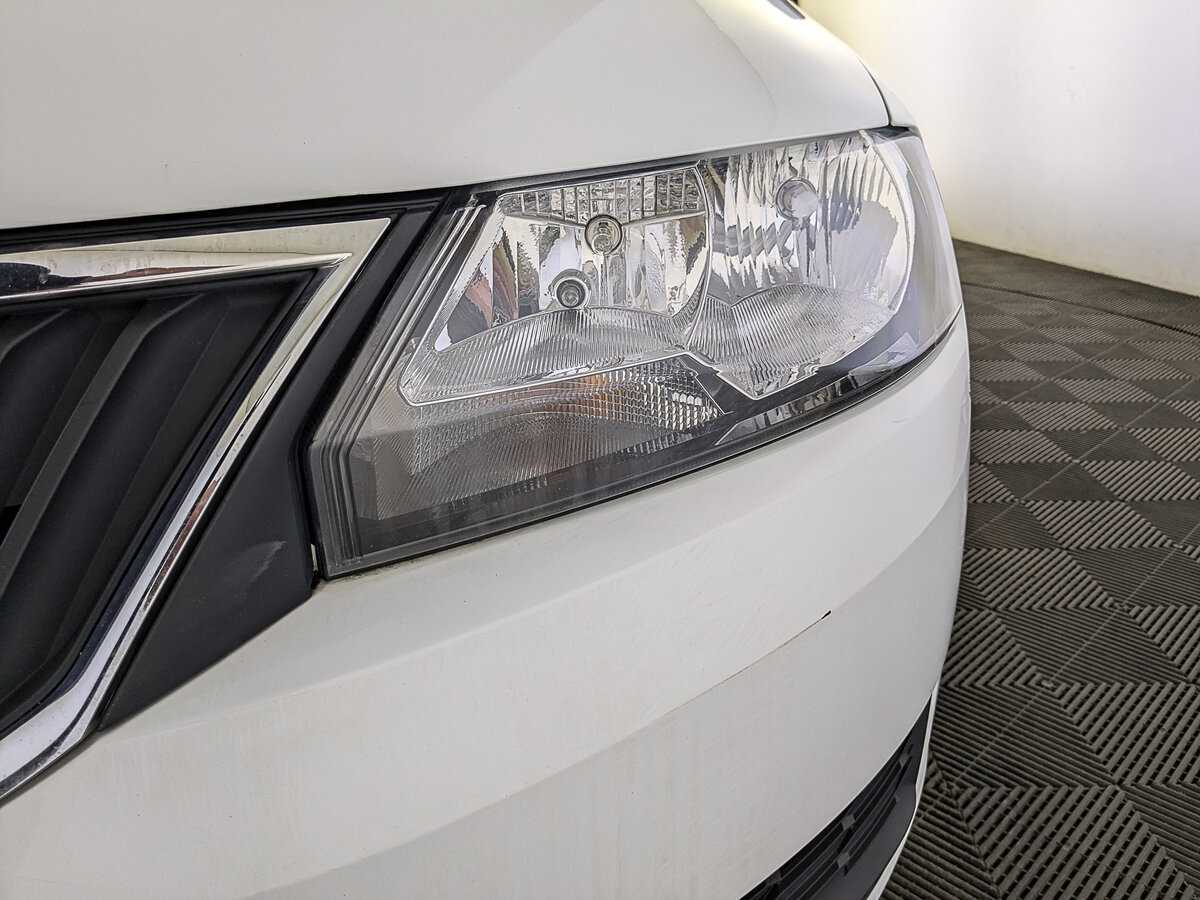 Skoda Rapid с пробегом — 2019 год. Фото: #9