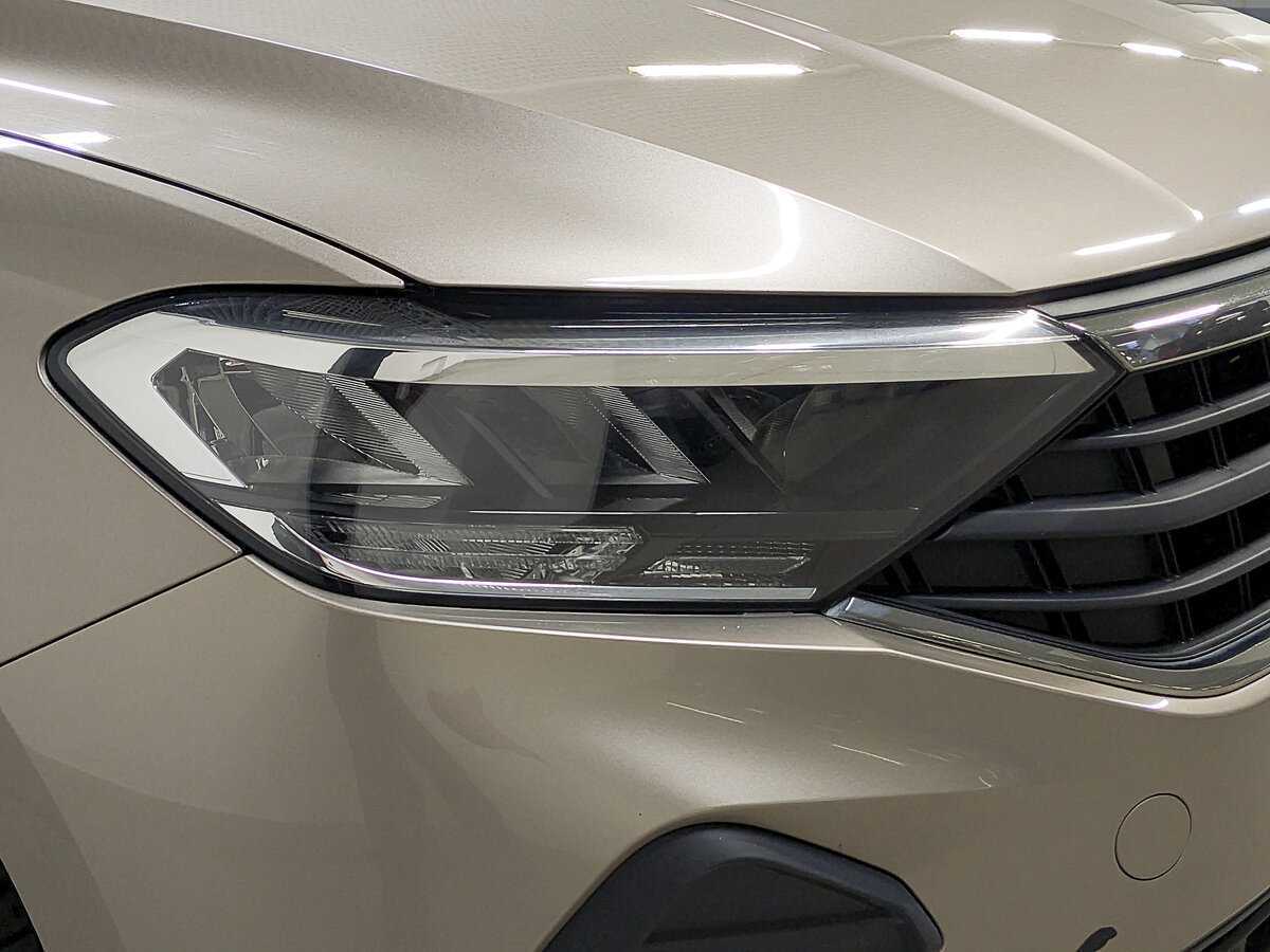 Volkswagen Polo с пробегом — 2021 год. Фото: #10