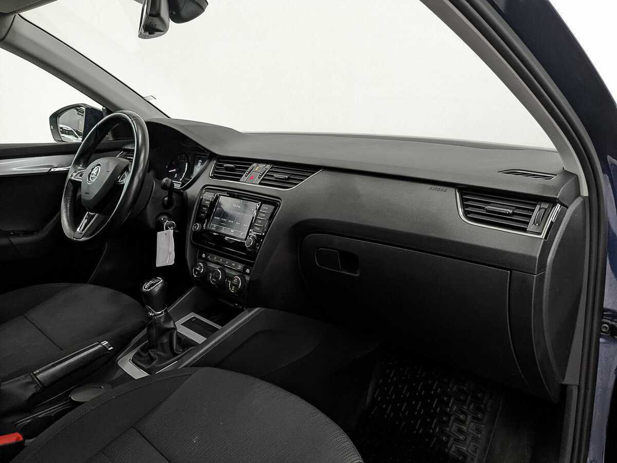 Купить Шкода Октавия, 2015, 157 929 км.. Фото: #11