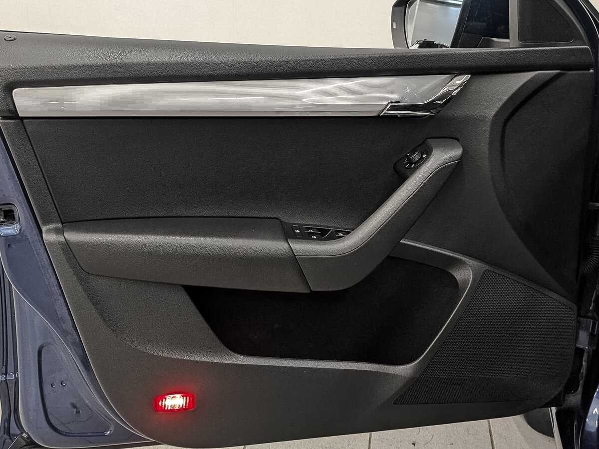 Купить Шкода Октавия, 2015, 157 929 км.. Фото: #17