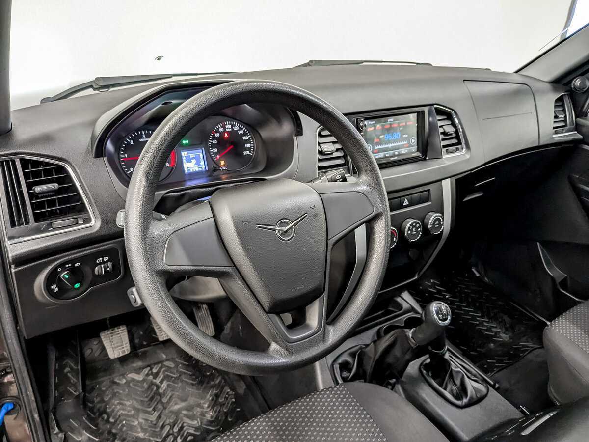 УАЗ Patriot с пробегом — 2018 год. Фото: #15