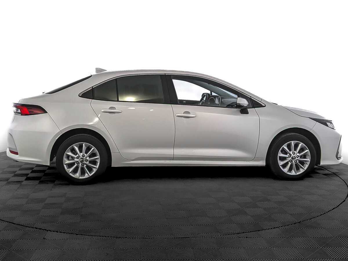 Toyota Corolla с пробегом — 2019 год. Фото: #3