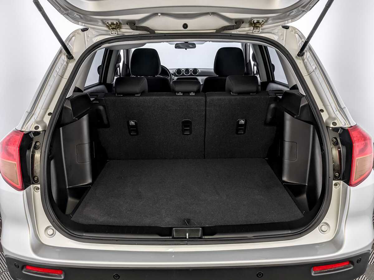 Suzuki Vitara с пробегом — 2016 год. Фото: #9