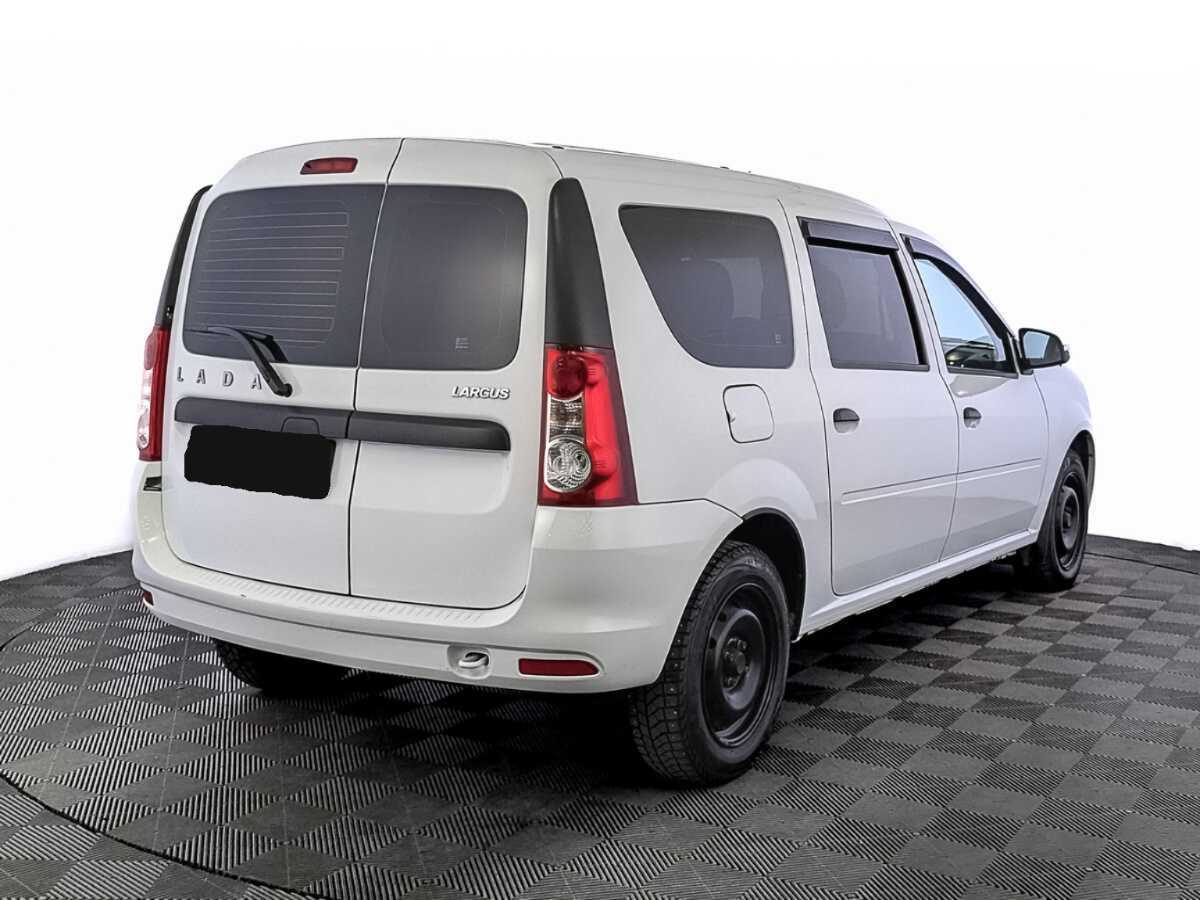Lada (ВАЗ) Largus с пробегом — 2021 год. Фото: #4