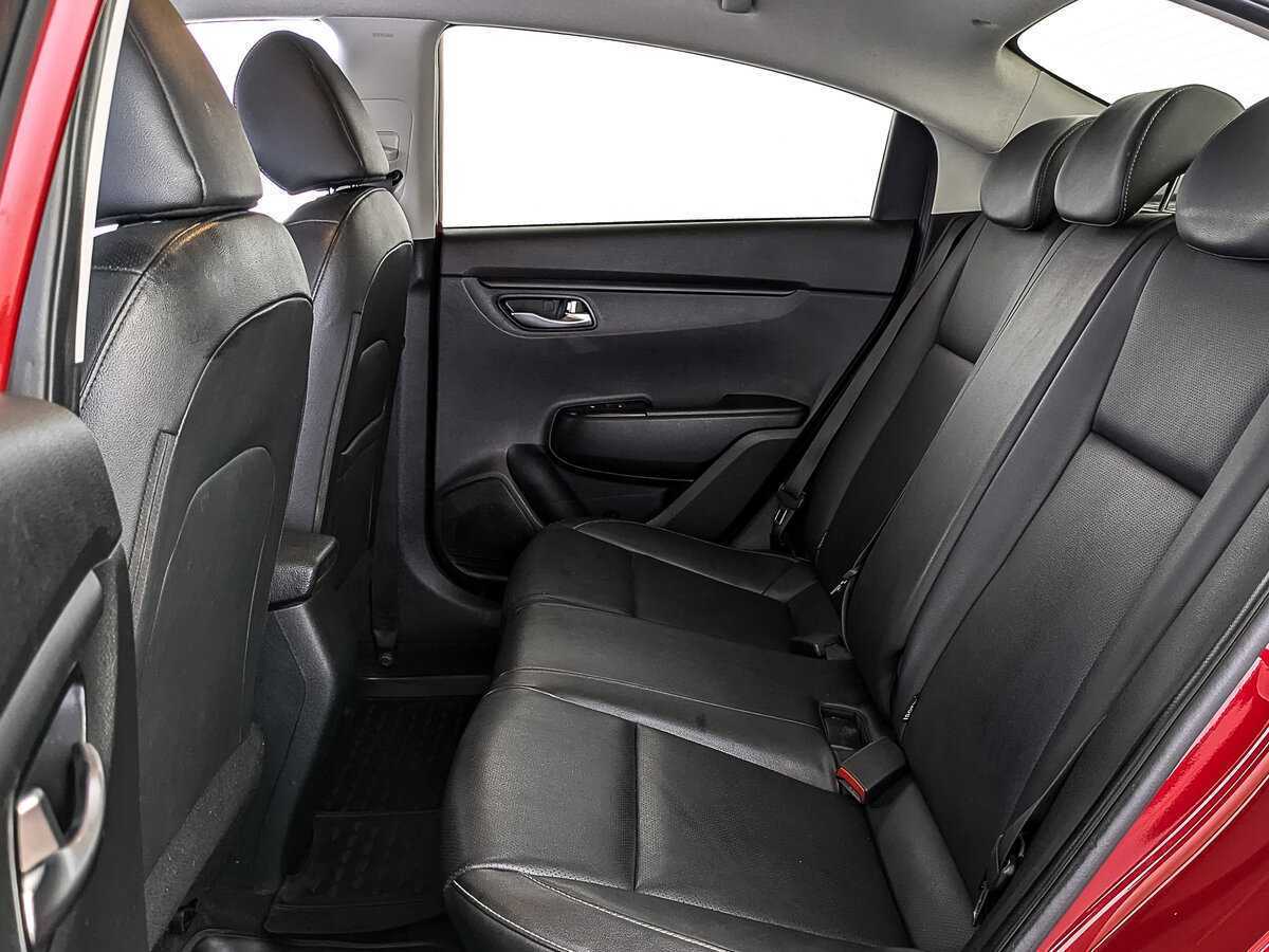 Kia Rio с пробегом — 2017 год. Фото: #11