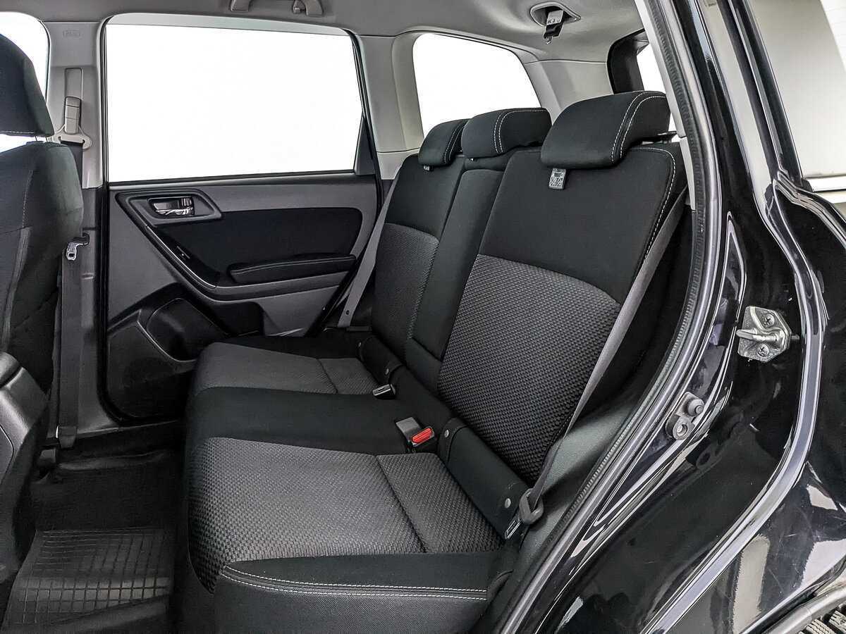Subaru Forester с пробегом — 2014 год. Фото: #16