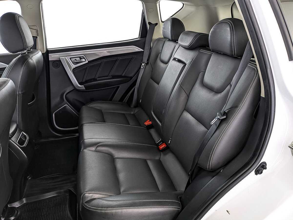 Geely Emgrand X7 с пробегом — 2018 год. Фото: #15