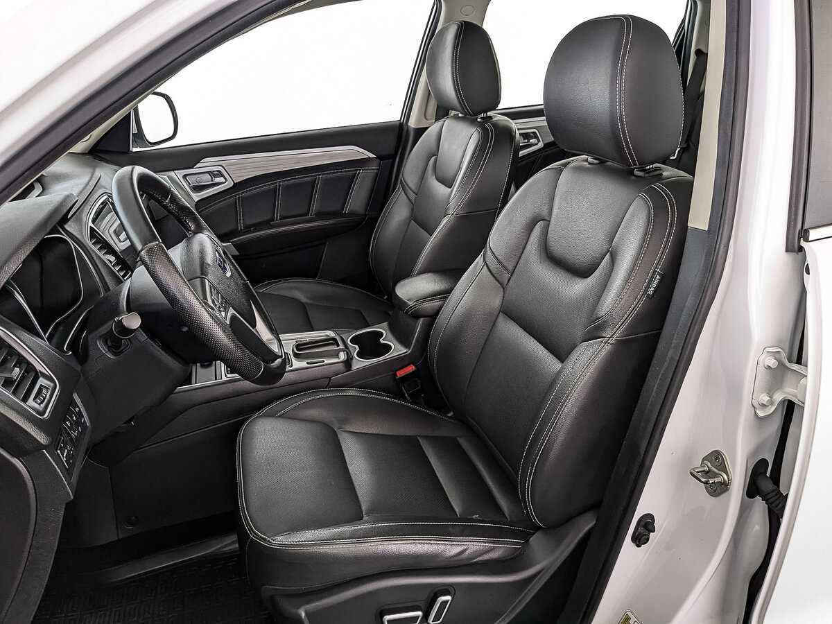 Geely Emgrand X7 с пробегом — 2018 год. Фото: #17