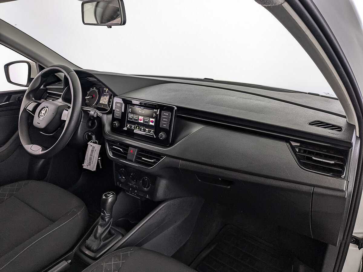 Skoda Rapid с пробегом — 2020 год. Фото: #12
