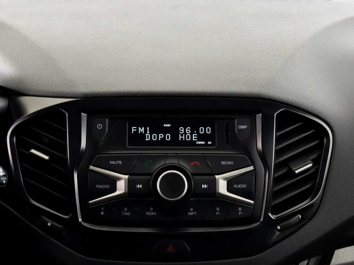 Lada (ВАЗ) Vesta с пробегом — 2019 год. Фото: #14