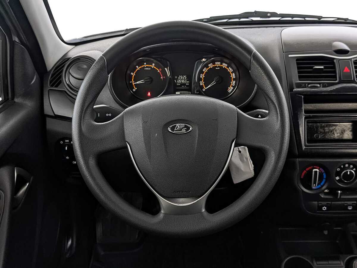 Lada (ВАЗ) Granta с пробегом — 2022 год. Фото: #21