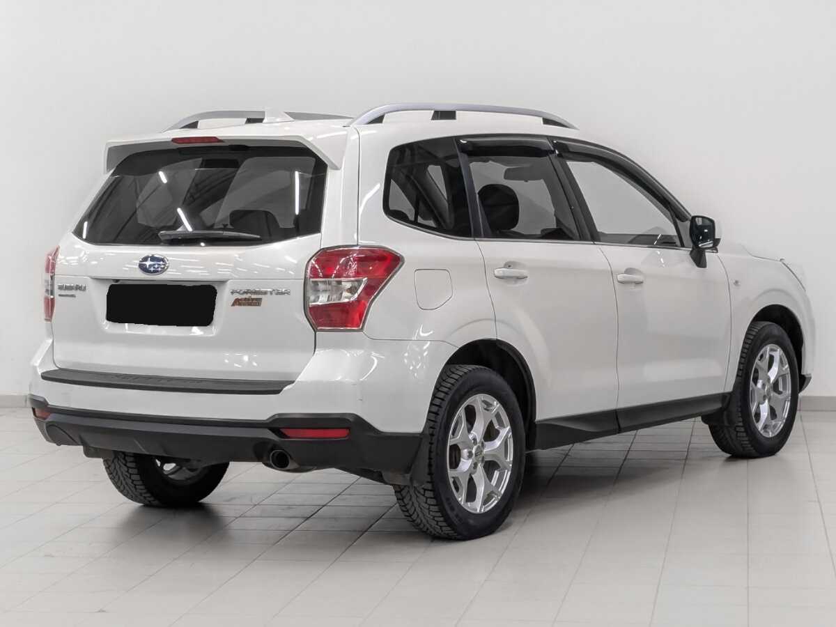 Subaru Forester с пробегом — 2015 год. Фото: #4