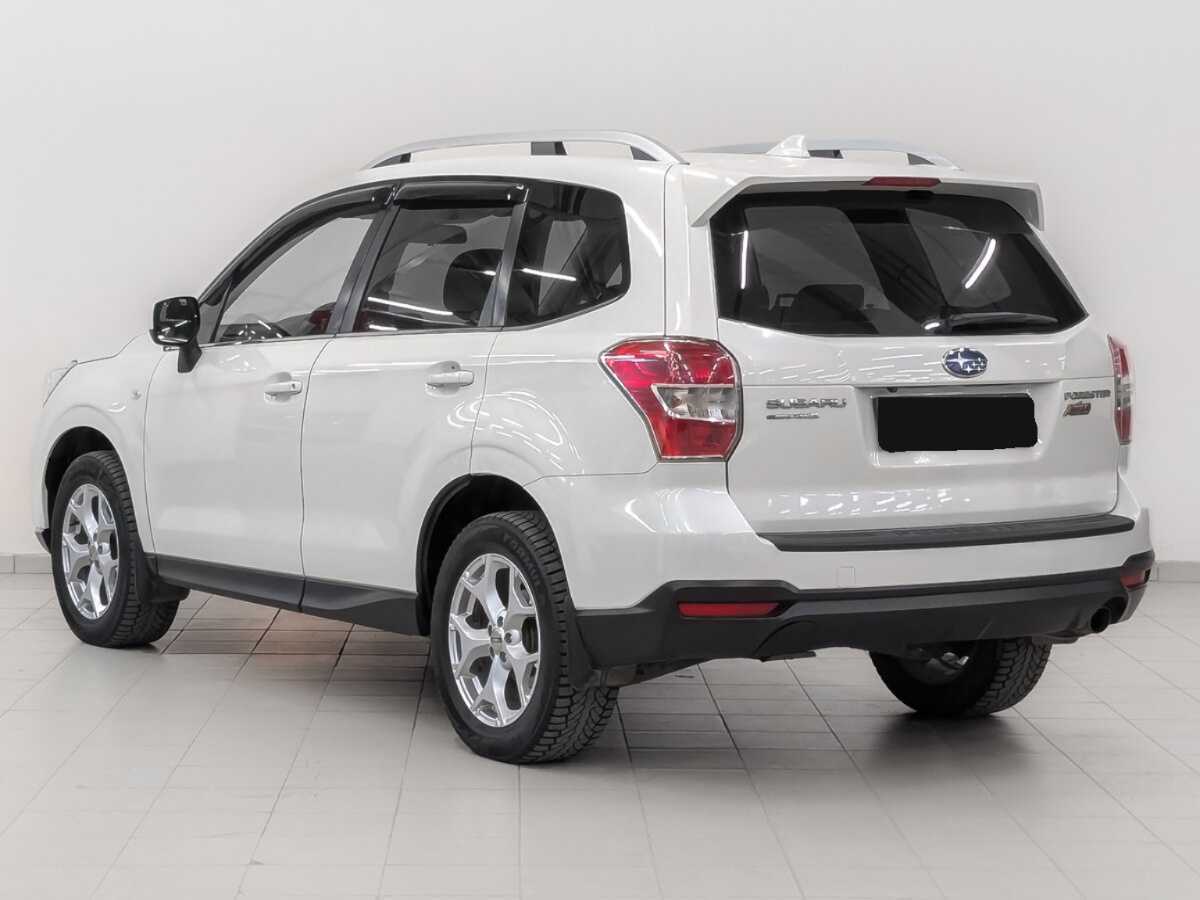 Subaru Forester с пробегом — 2015 год. Фото: #6