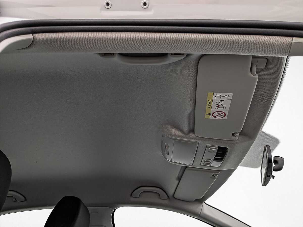 Volkswagen Polo с пробегом — 2020 год. Фото: #22