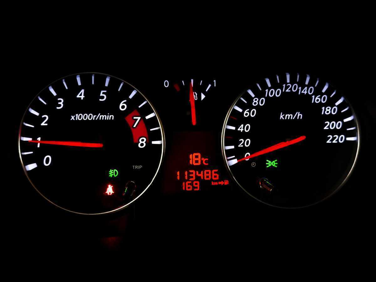 Nissan Note с пробегом — 2013 год. Фото: #12