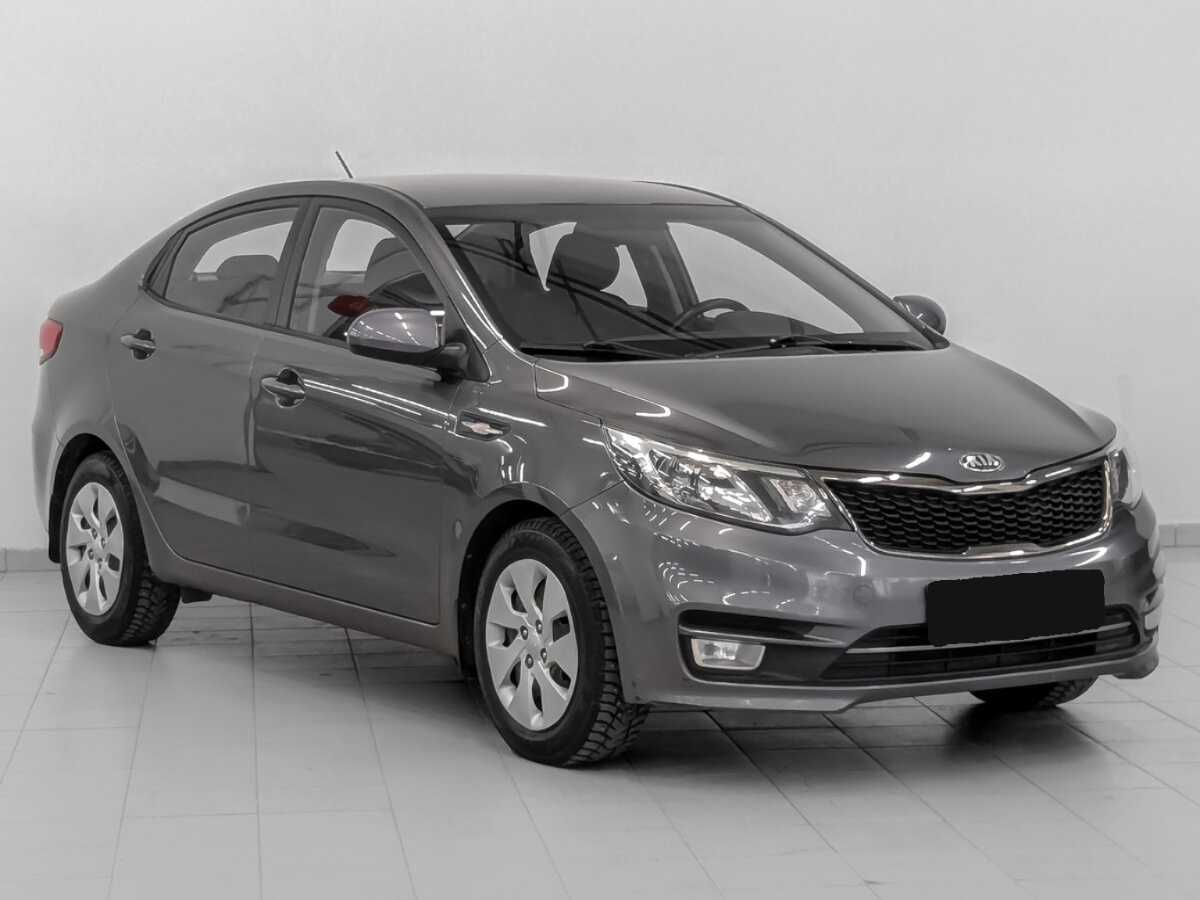 Kia Rio с пробегом — 2015 год. Фото: #2