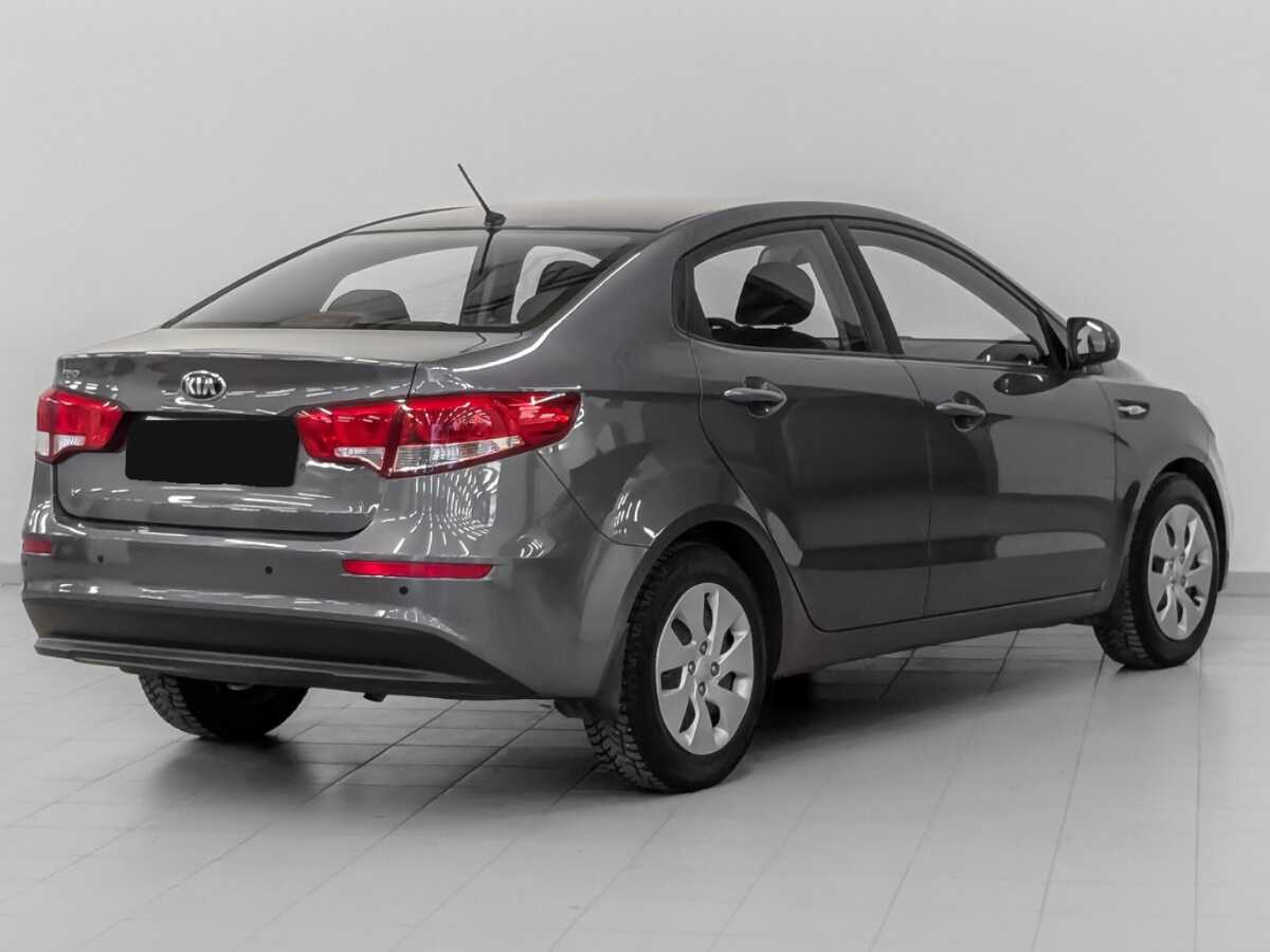 Kia Rio с пробегом — 2015 год. Фото: #4