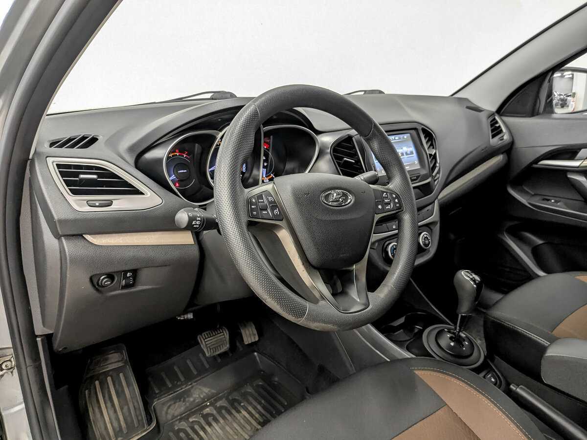 Lada (ВАЗ) Vesta с пробегом — 2017 год. Фото: #15