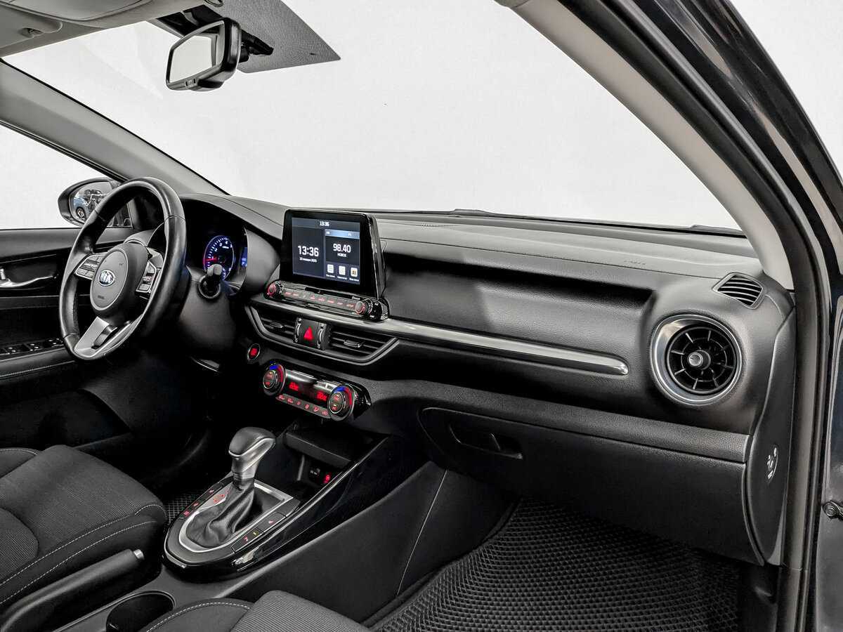 Kia Cerato с пробегом — 2020 год. Фото: #10