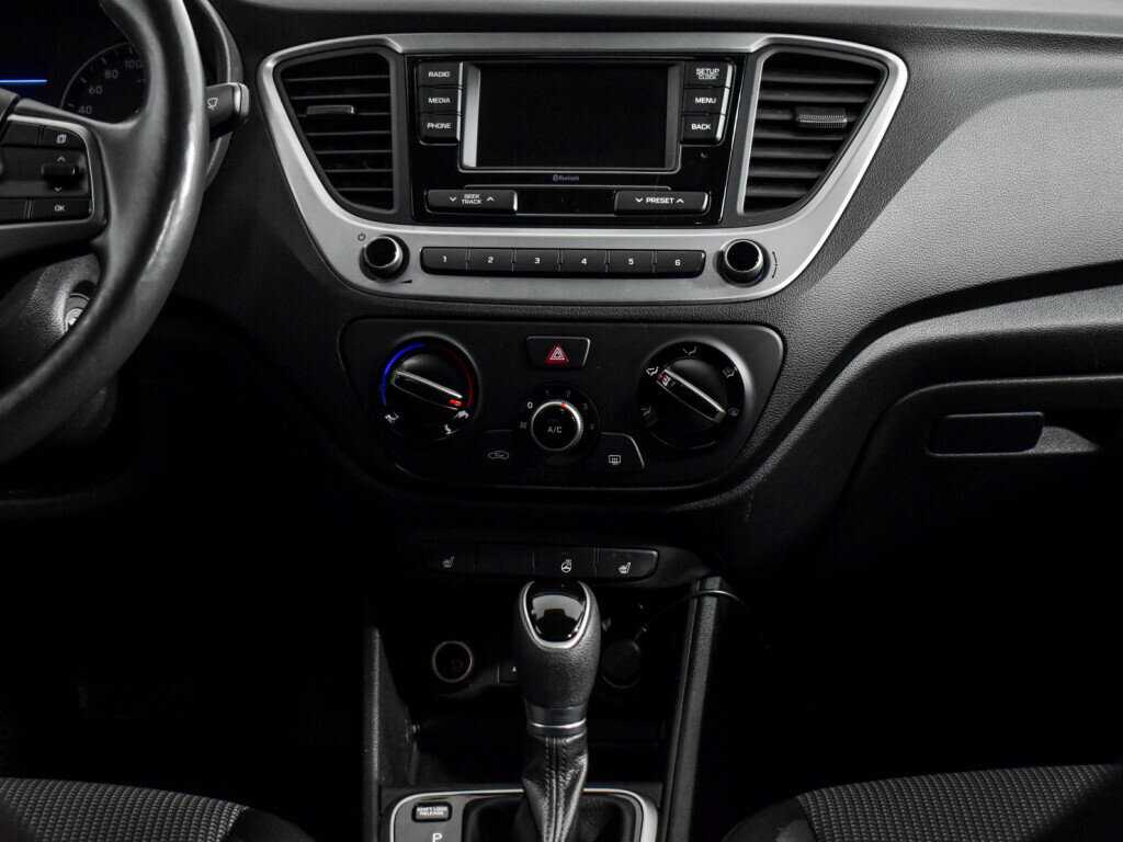 Hyundai Solaris с пробегом — 2017 год. Фото: #14