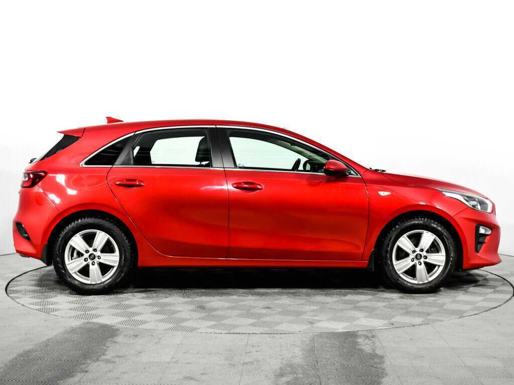 Kia Ceed с пробегом — 2018 год. Фото: #3