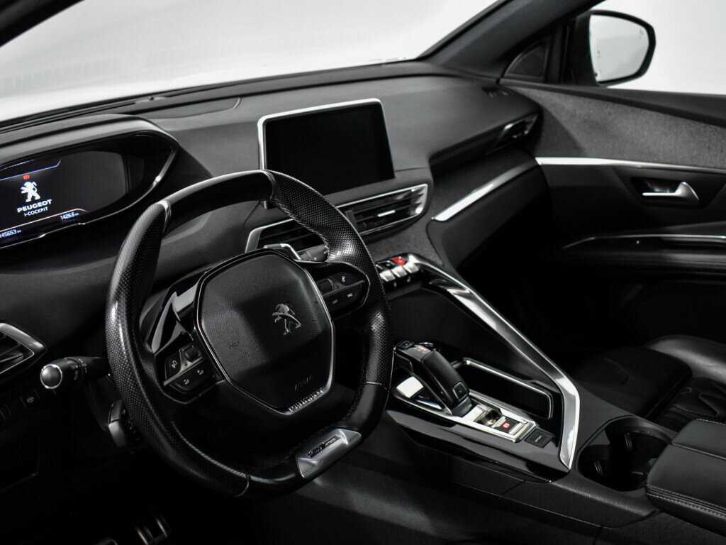 Peugeot 3008 с пробегом — 2018 год. Фото: #8