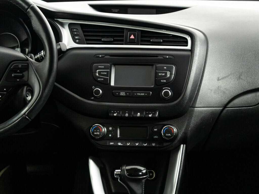 Kia Ceed с пробегом — 2018 год. Фото: #13