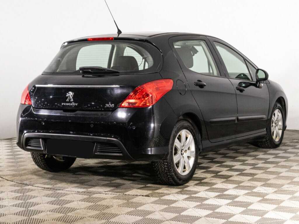 Peugeot 308 с пробегом — 2012 год. Фото: #4