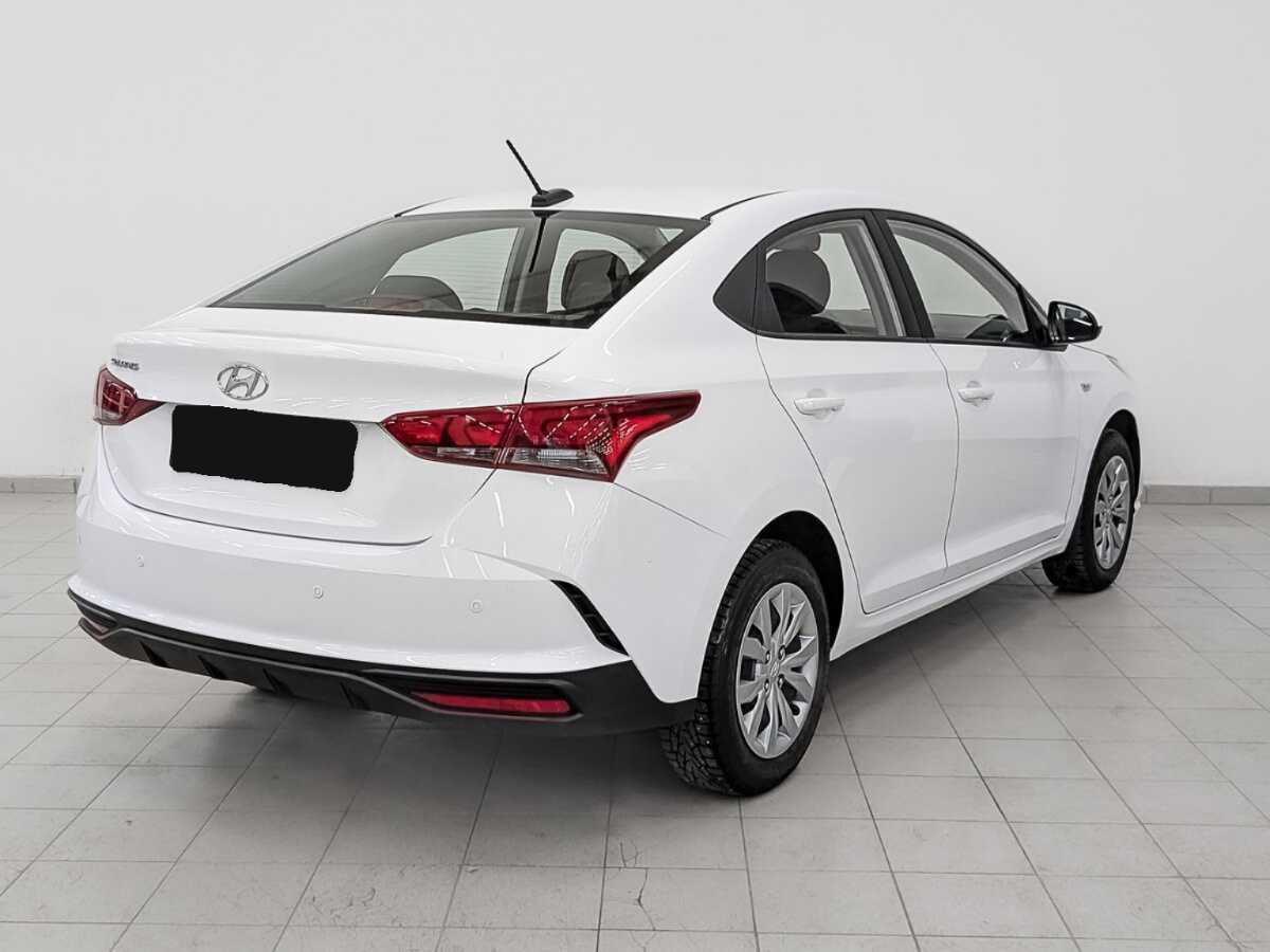 Hyundai Solaris с пробегом — 2021 год. Фото: #4