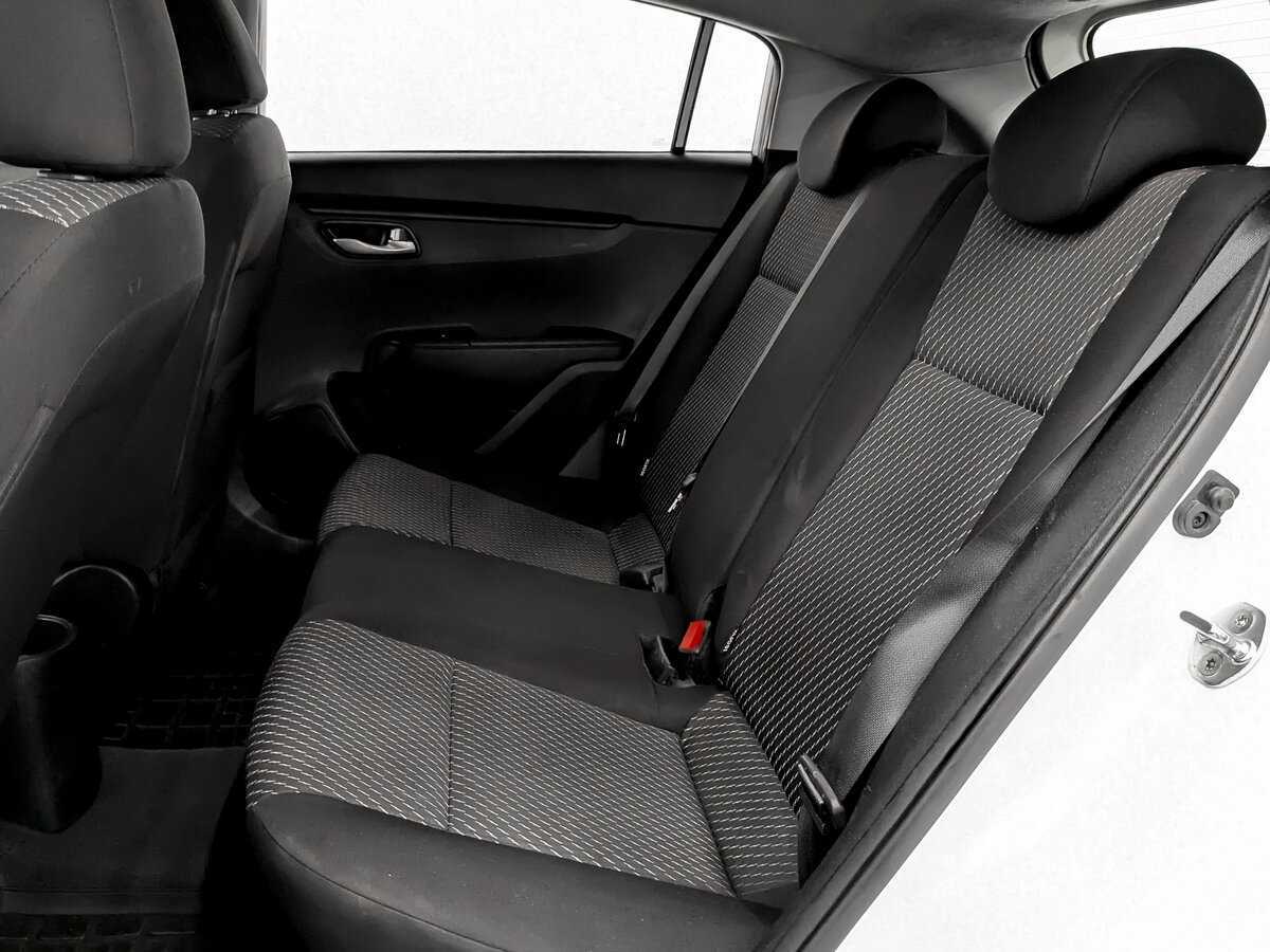 Kia Rio с пробегом — 2020 год. Фото: #11