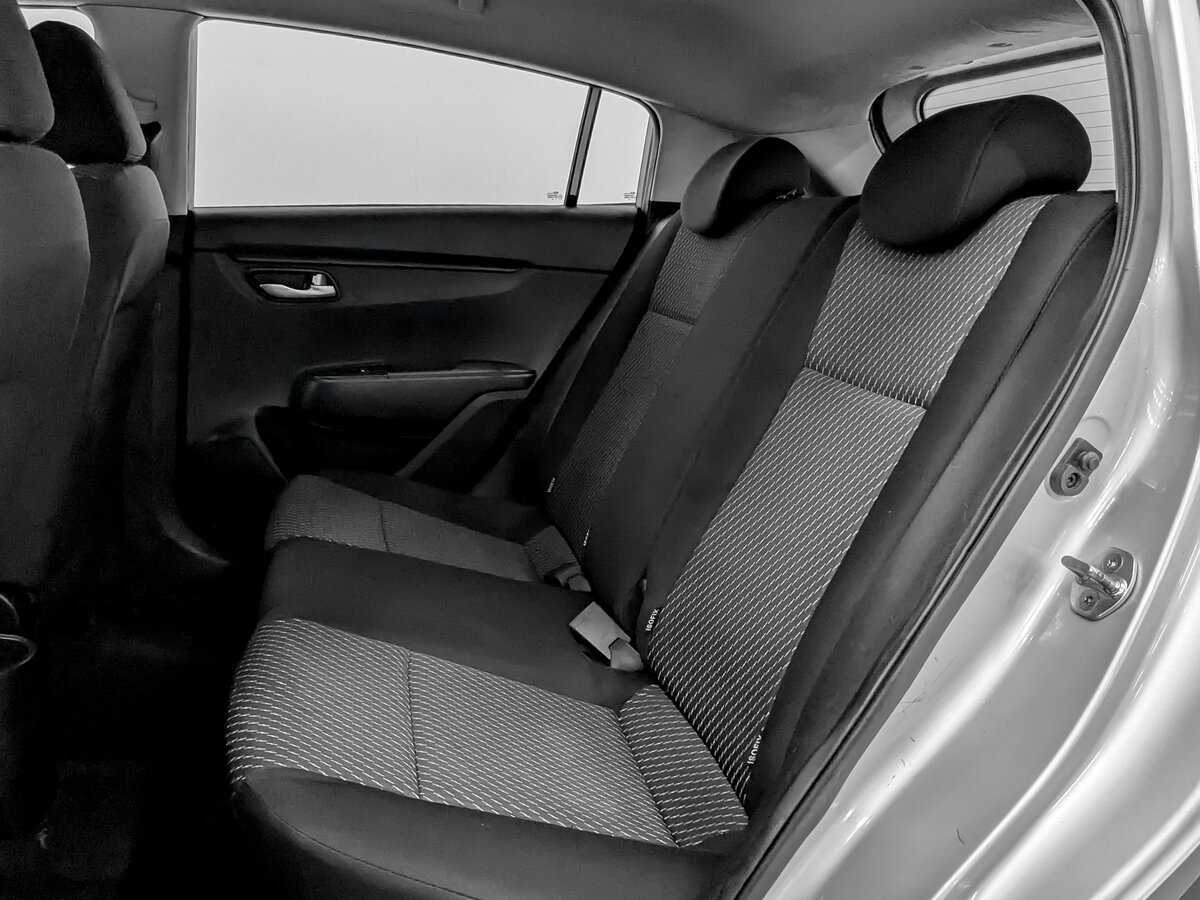 Kia Rio с пробегом — 2020 год. Фото: #11