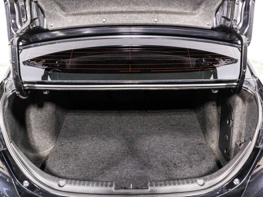 Mazda 3 с пробегом — 2013 год. Фото: #14