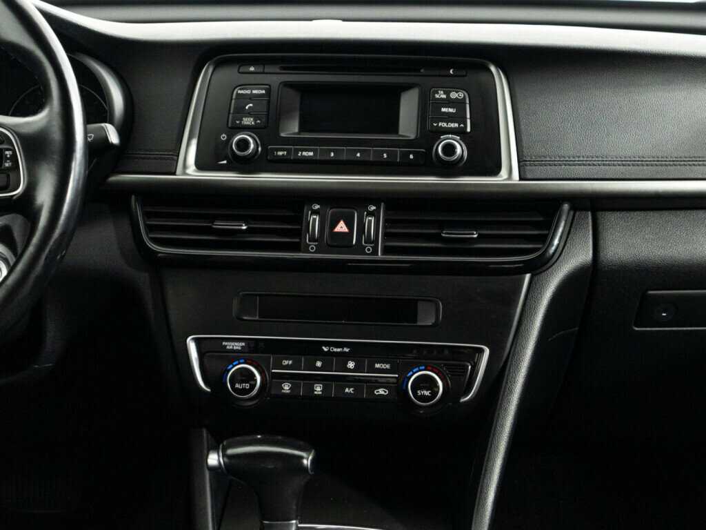 Kia Optima с пробегом — 2016 год. Фото: #13