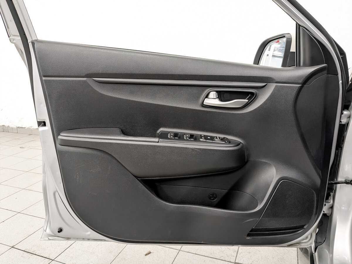 Купить Киа Рио, 2020, 189 225 км.. Фото: #18