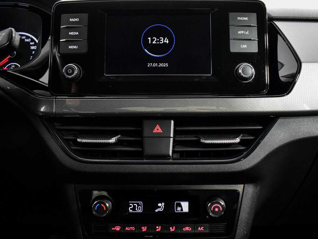 Volkswagen Polo с пробегом — 2020 год. Фото: #19