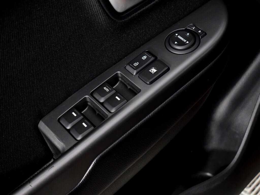 Kia Rio с пробегом — 2016 год. Фото: #9