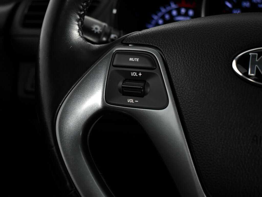 Kia Rio с пробегом — 2016 год. Фото: #18